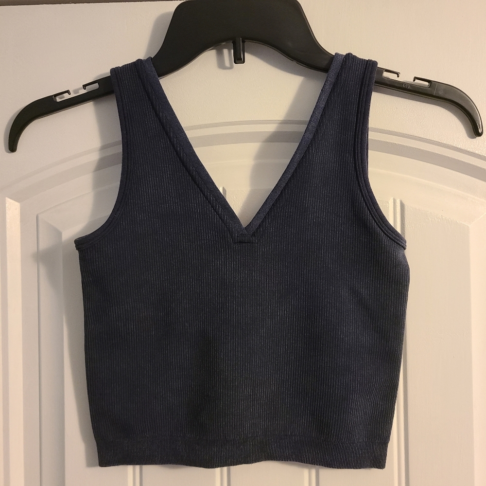 Fabletics Cloud Seamless V Neck Crop Tank XS